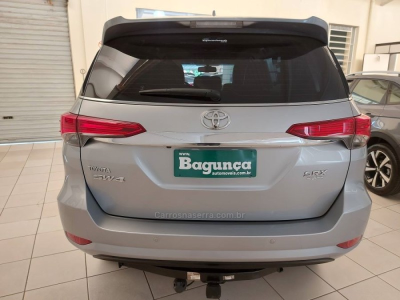 HILUX SW4 2.8 SRX 4X4 7 LUGARES 16V TURBO INTERCOOLER DIESEL 4P AUTOMÁTICO - 2020 - NOVO HAMBURGO