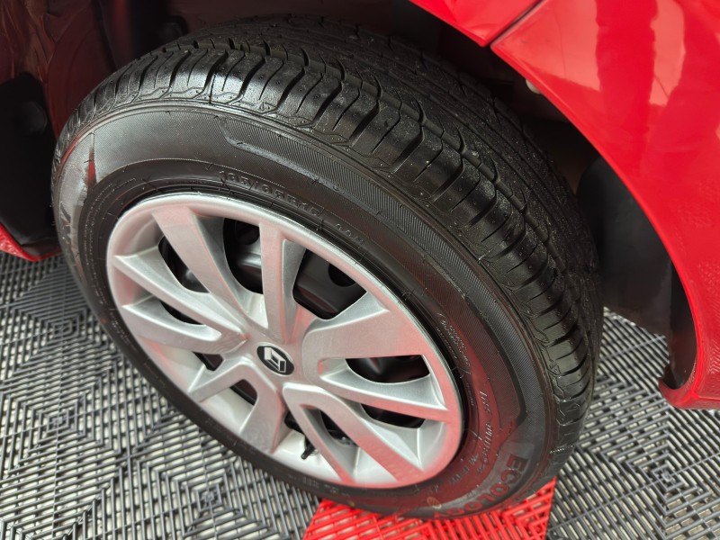SANDERO 1.0 AUTHENTIQUE 12V FLEX 4P MANUAL - 2017 - CAXIAS DO SUL