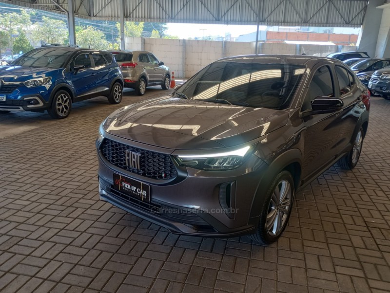 FASTBACK 1.0 200 TURBO DRIVE FLEX 4P AUTOMÁTICO - 2025 - CAXIAS DO SUL