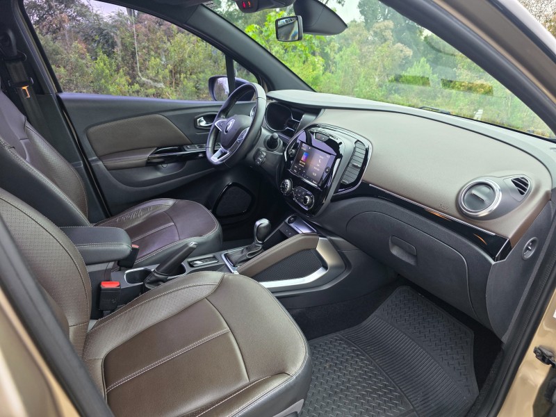 CAPTUR 1.3 ICONIC 16V TURBO FLEX 4P AUTOMÁTICO - 2024 - BENTO GONçALVES