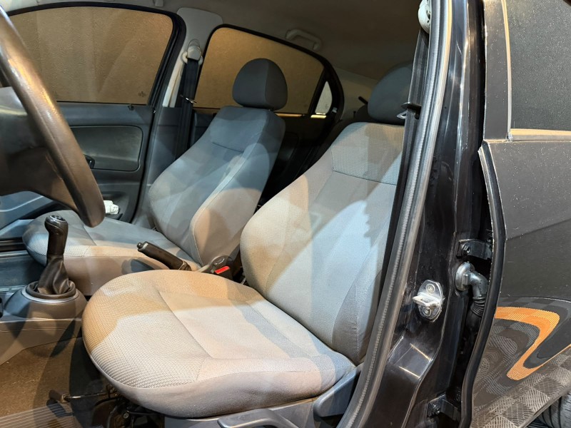 GOL 1.0 MI 8V FLEX 4P MANUAL G.V - 2010 - ANTôNIO PRADO