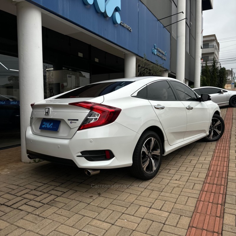 CIVIC 1.5 16V TOURING TURBO GASOLINA 4P AUTOMÁTICO - 2017 - LAJEADO