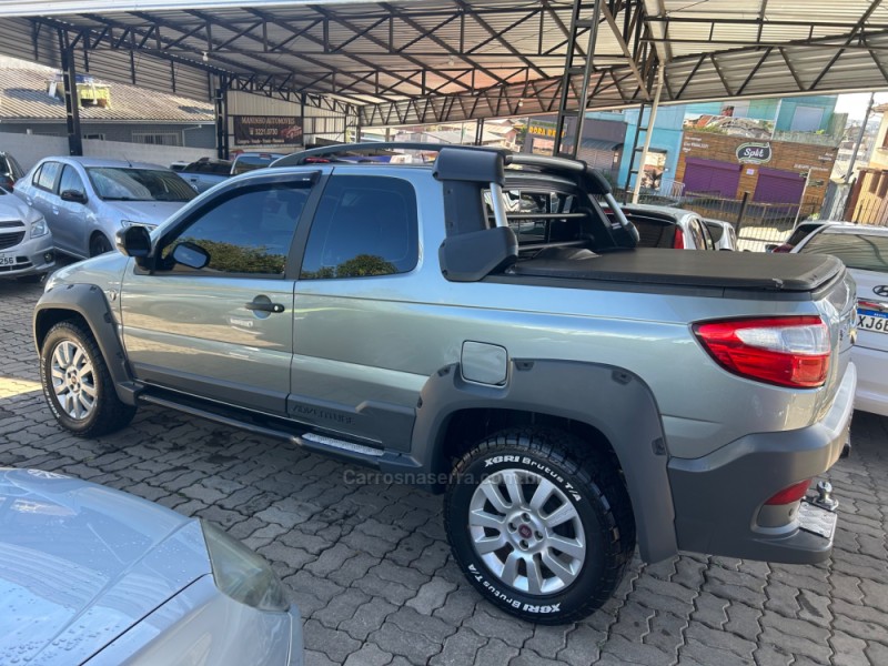 STRADA 1.8 MPI ADVENTURE CD 16V FLEX 3P MANUAL - 2014 - CAXIAS DO SUL