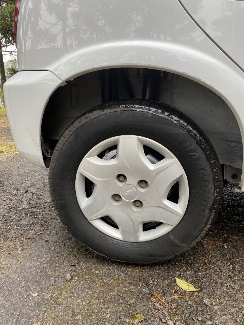 CELTA 1.0 MPFI LT 8V FLEX 4P MANUAL - 2015 - FARROUPILHA