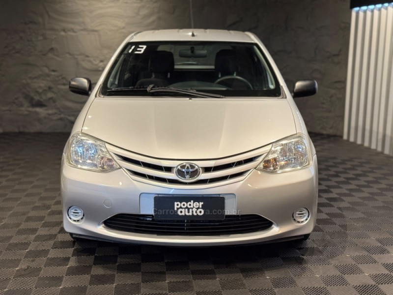 ETIOS 1.3 XS 16V FLEX 4P MANUAL - 2013 - FARROUPILHA
