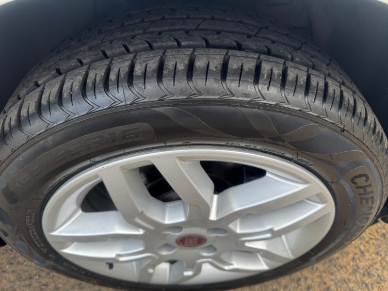 GRAND SIENA 1.6 MPI ESSENCE 16V FLEX 4P AUTOMATIZADO - 2013 - DOIS IRMãOS