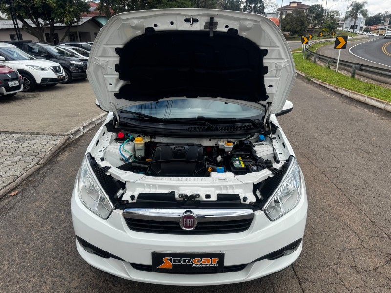 GRAND SIENA 1.6 MPI ESSENCE 16V FLEX 4P AUTOMATIZADO - 2013 - DOIS IRMãOS