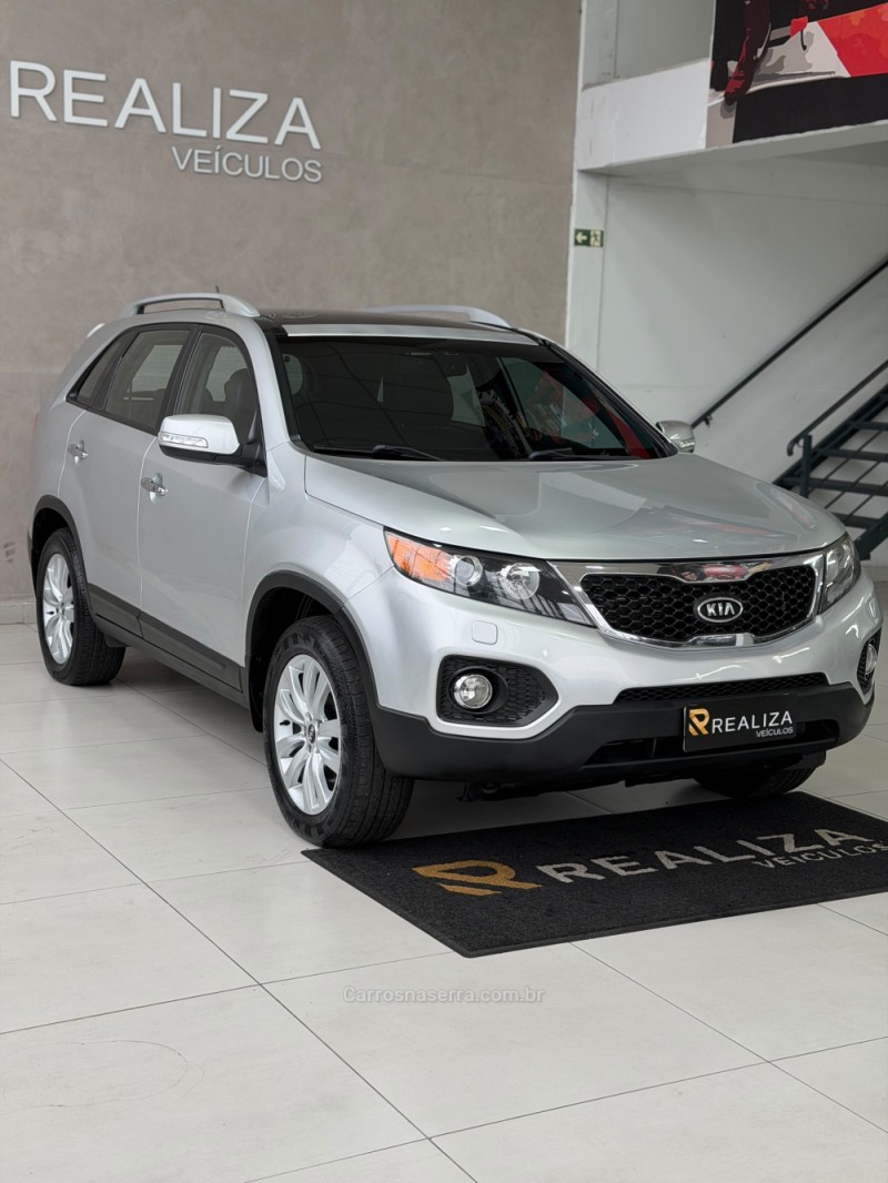 SORENTO EX 3.5 L V6 4X4 AUTOMÁTICO - 2011 - SANTA CRUZ DO SUL