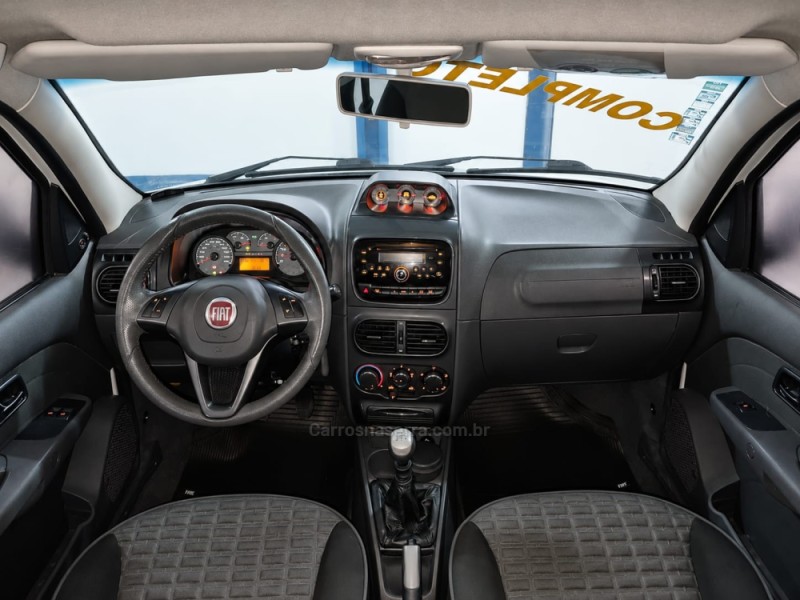 PALIO 1.8 MPI ADVENTURE WEEKEND 16V FLEX 4P MANUAL - 2014 - VACARIA
