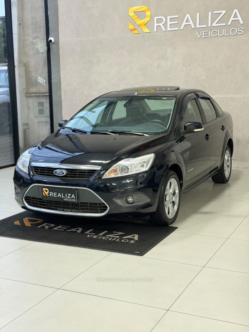 FOCUS 2.0 TITANIUM 16V FLEX 4P AUTOMÁTICO - 2012 - SANTA CRUZ DO SUL