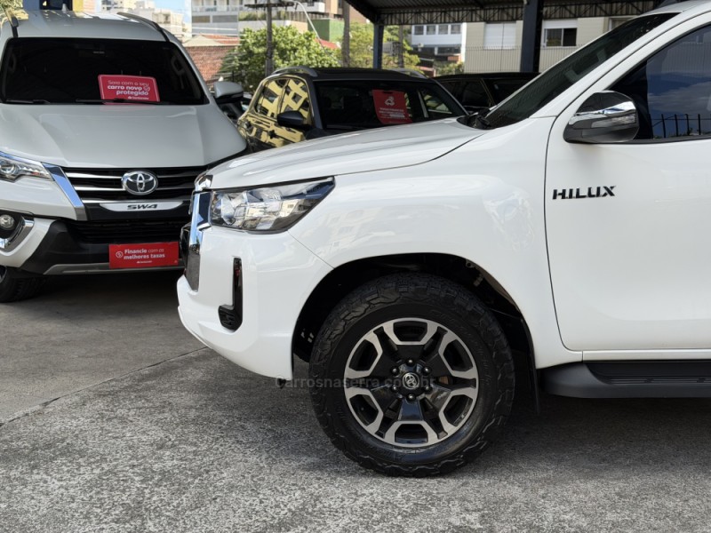 HILUX 2.8 STD 4X4 CD 16V DIESEL 4P MANUAL - 2024 - CAXIAS DO SUL