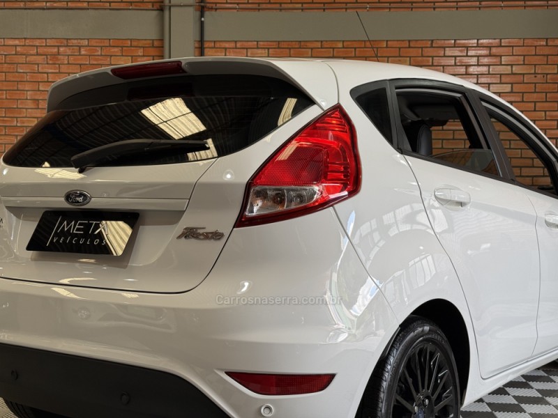 FIESTA 1.6 SEL HATCH 16V FLEX 4P MANUAL - 2017 - BENTO GONçALVES
