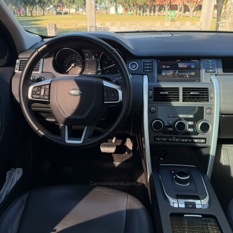 DISCOVERY SPORT 2.0 16V SI4 TURBO GASOLINA HSE 4P AUTOMÁTICO - 2019 - VACARIA