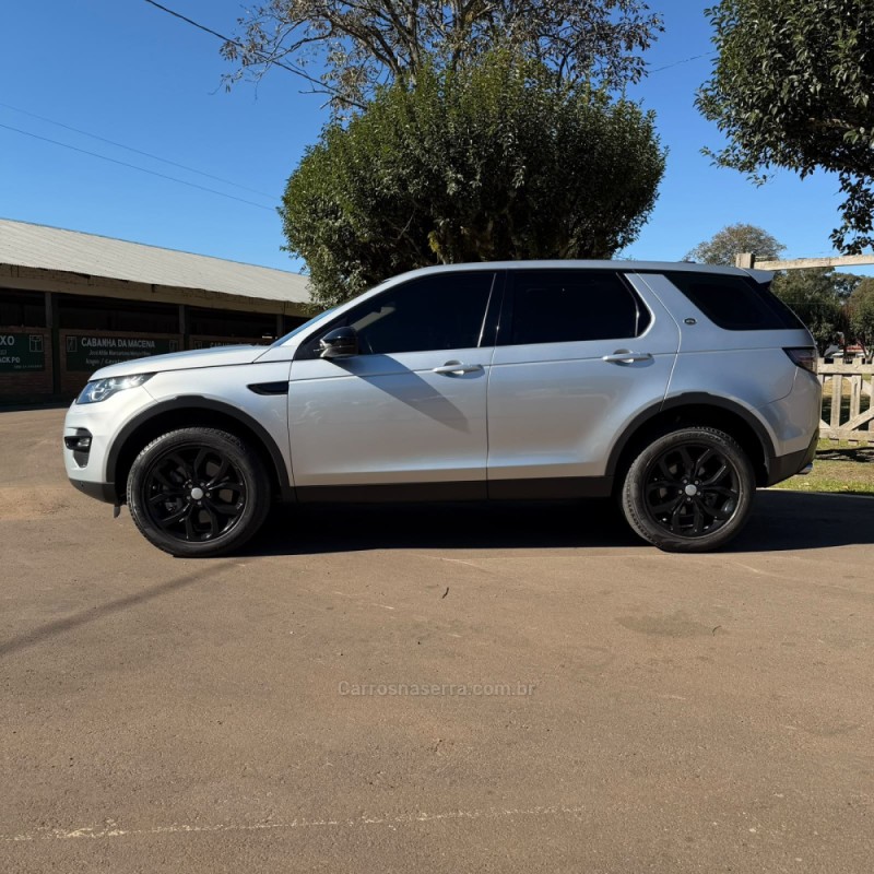 DISCOVERY SPORT 2.0 16V SI4 TURBO GASOLINA HSE 4P AUTOMÁTICO - 2019 - VACARIA