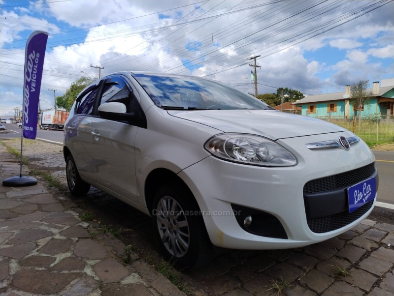 PALIO 1.0 MPI ATTRACTIVE 8V FLEX 4P MANUAL - 2017 - VACARIA