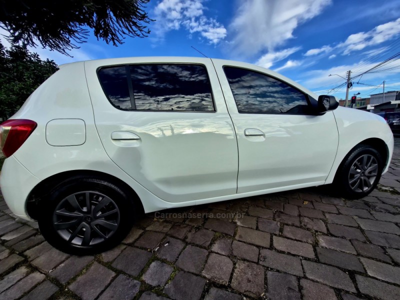 SANDERO 1.0 AUTHENTIQUE 12V FLEX 4P MANUAL