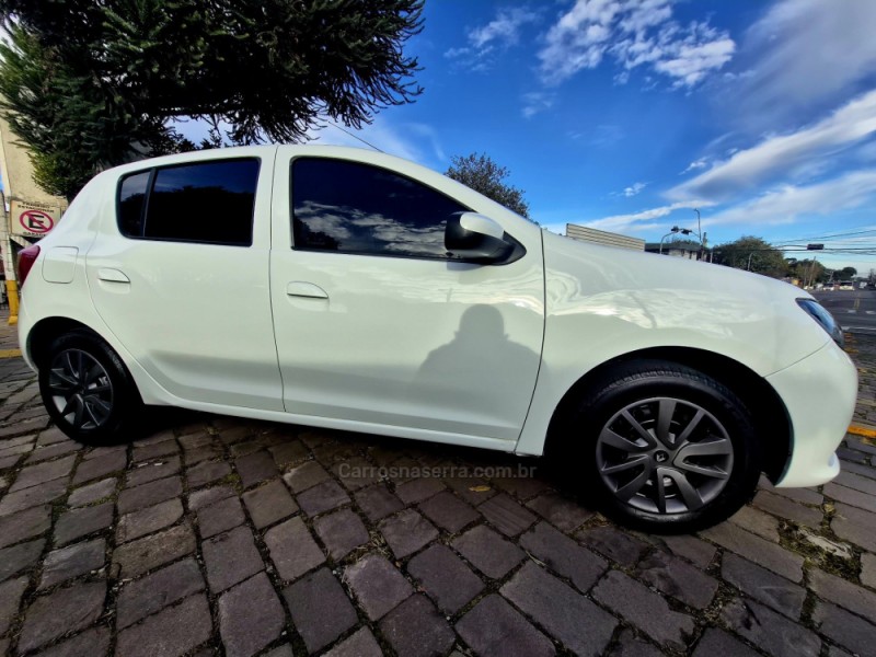 SANDERO 1.0 AUTHENTIQUE 12V FLEX 4P MANUAL - 2019 - CAXIAS DO SUL