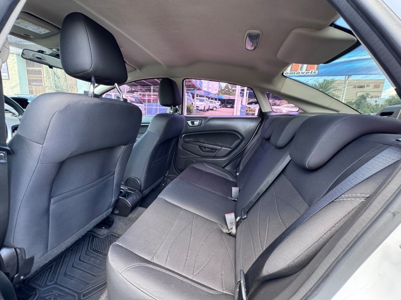 FIESTA 1.6 TITANIUM SEDAN 16V FLEX 4P AUTO - 2016 - DOIS IRMãOS