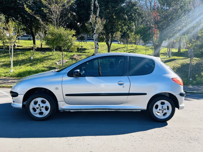 206 1.4 PRESENCE 8V FLEX 2P MANUAL - 2008 - BENTO GONçALVES