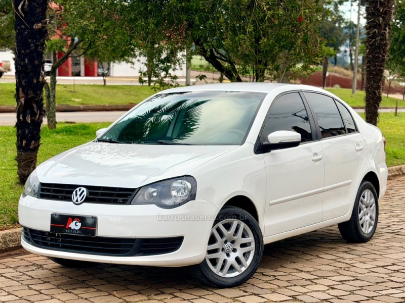 polo sedan 1.6 mi 8v flex 4p manual 2014 casca