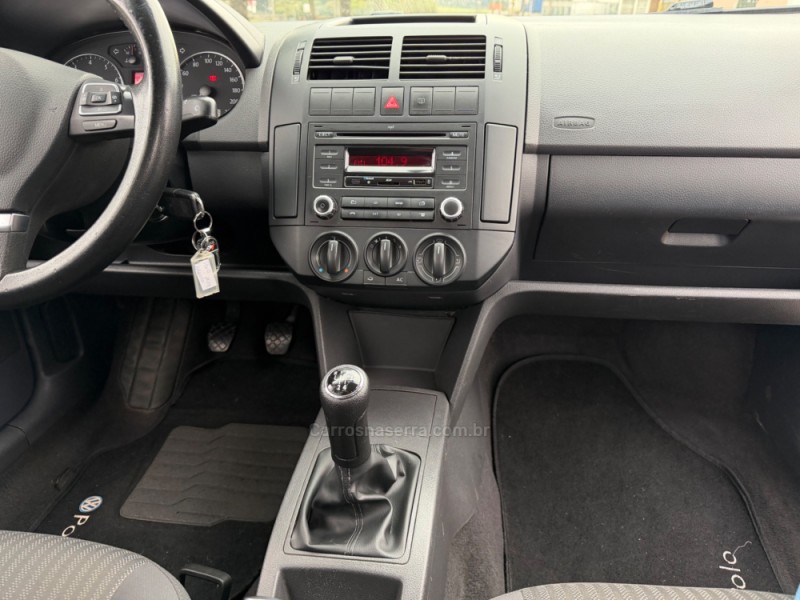 POLO SEDAN 1.6 MI 8V FLEX 4P MANUAL - 2014 - CASCA