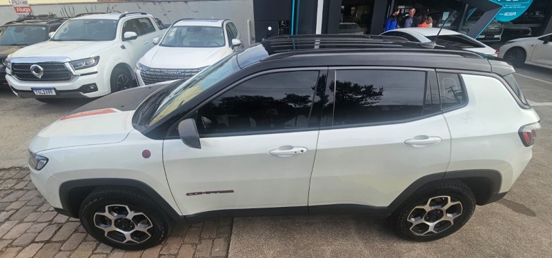 COMPASS 2.0 16V DIESEL TRAILHAWK 4X4 AUTOMÁTICO - 2022 - BENTO GONçALVES