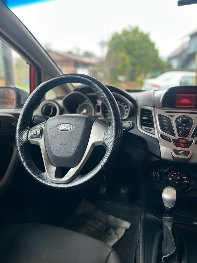 FIESTA 1.6 SE HATCH 16V FLEX 4P MANUAL - 2012 - CANELA