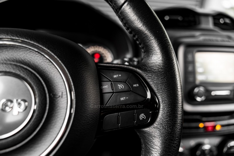 RENEGADE 2.0 16V TURBO DIESEL LIMITED 4P 4X4 AUTOMÁTICO - 2018 - PORTO ALEGRE