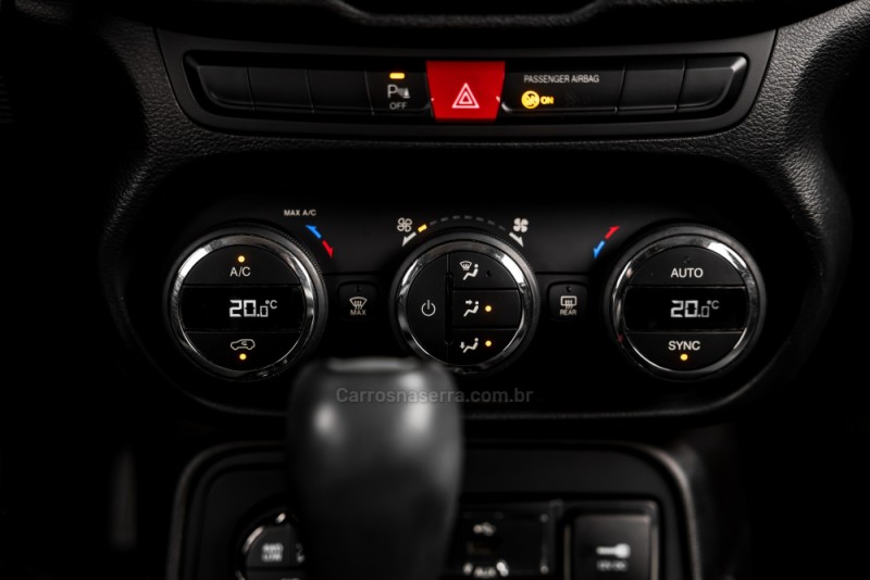 RENEGADE 2.0 16V TURBO DIESEL LIMITED 4P 4X4 AUTOMÁTICO - 2018 - PORTO ALEGRE