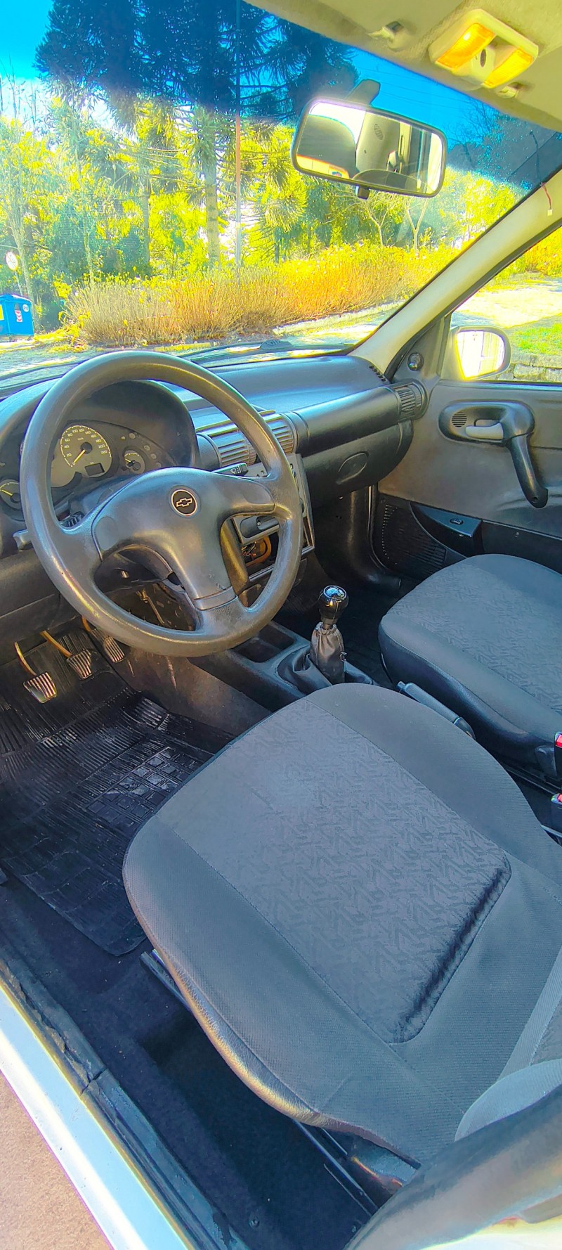 CORSA 1.0 MPFI CLASSIC SEDAN 8V GASOLINA 4P MANUAL - 2004 - FARROUPILHA