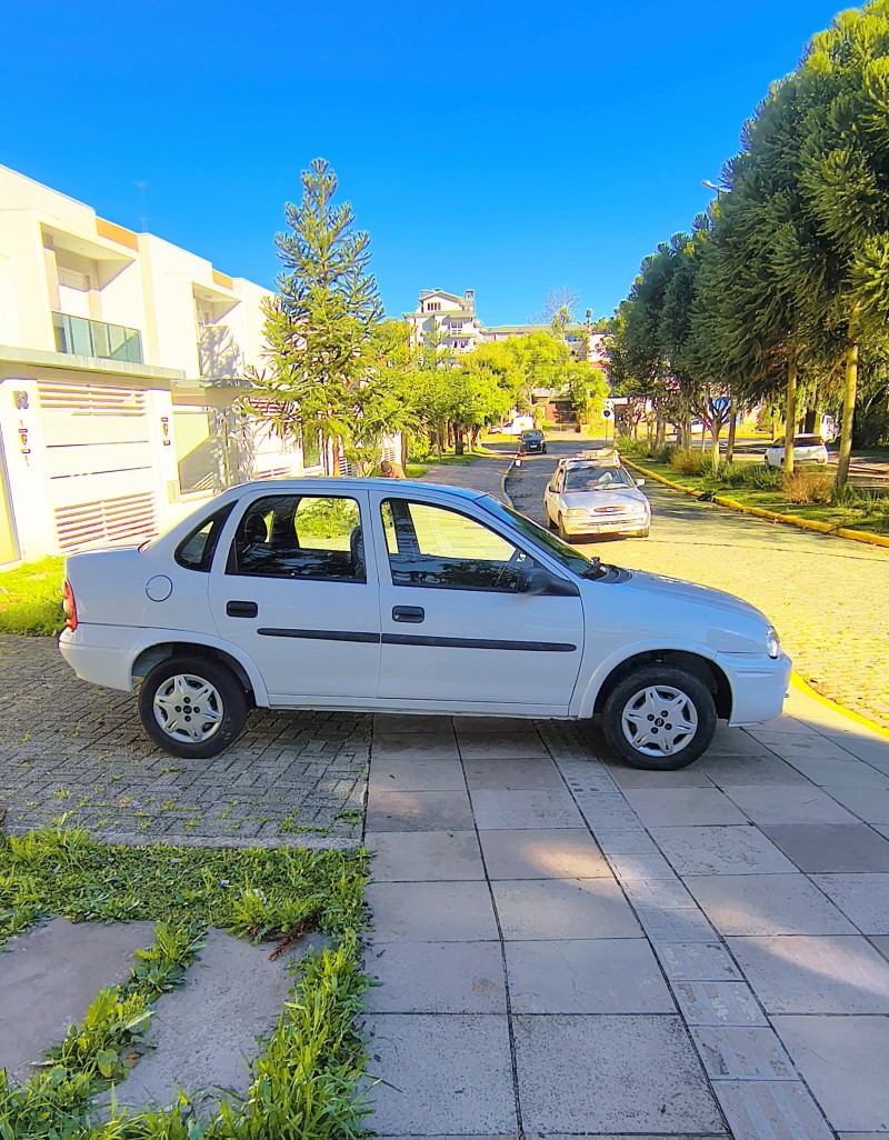 CORSA 1.0 MPFI CLASSIC SEDAN 8V GASOLINA 4P MANUAL - 2004 - FARROUPILHA