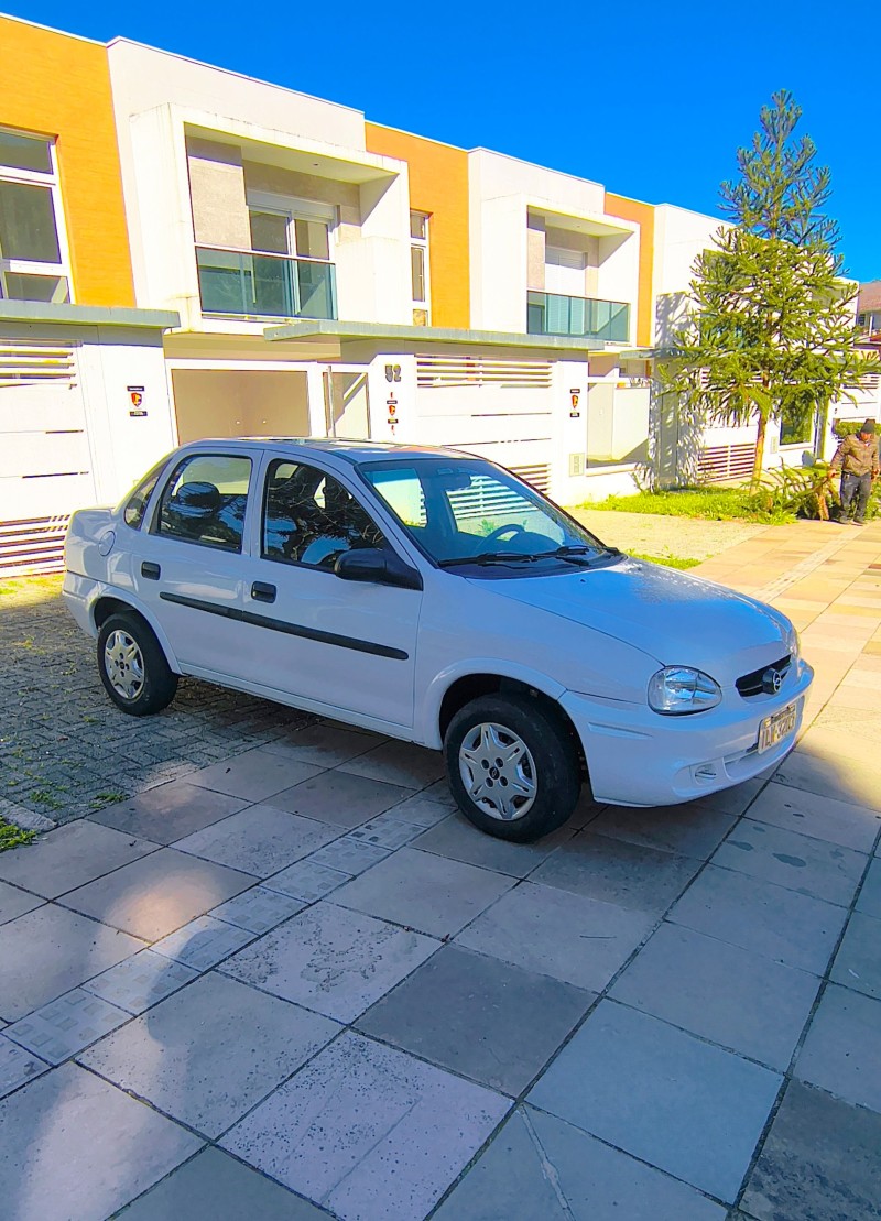 CORSA 1.0 MPFI CLASSIC SEDAN 8V GASOLINA 4P MANUAL - 2004 - FARROUPILHA