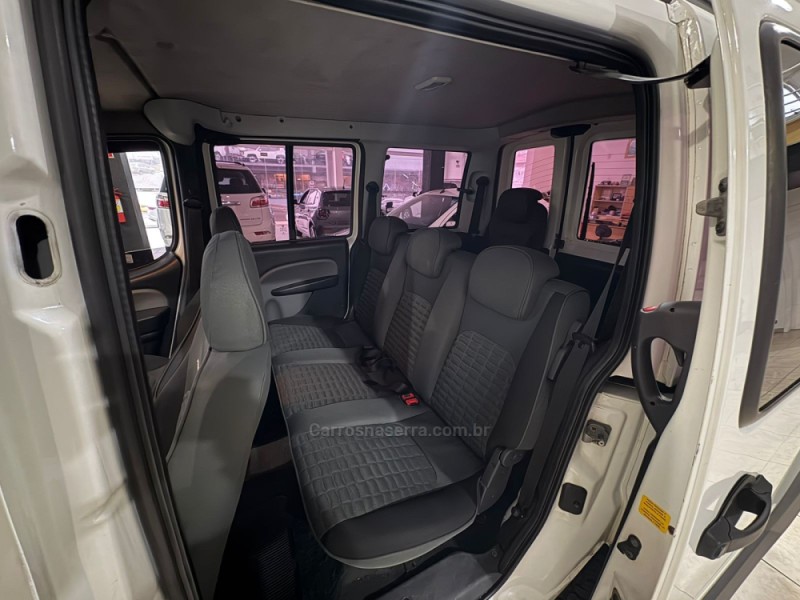 DOBLÓ 1.8 MPI ADVENTURE 8V FLEX 4P MANUAL - 2015 - FARROUPILHA