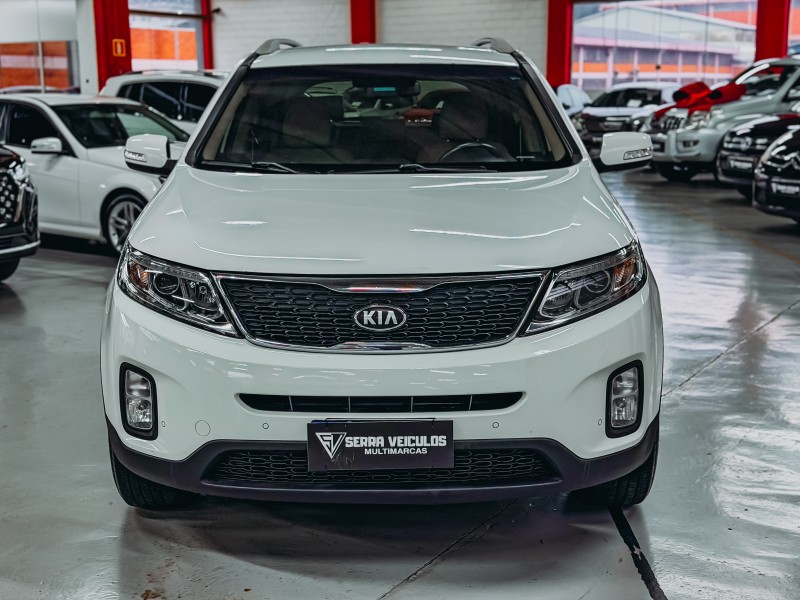 SORENTO 2.4 EX2 4X2 16V GASOLINA 4P AUTOMÁTICO - 2015 - CAXIAS DO SUL