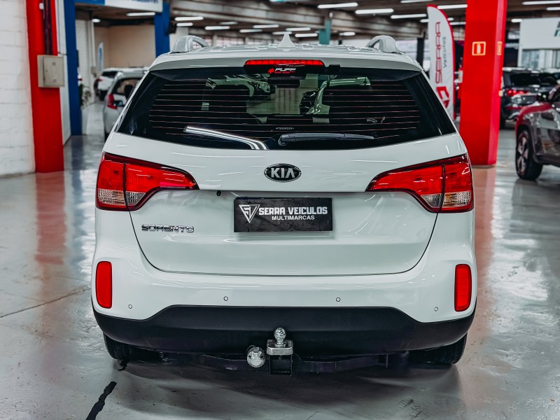 SORENTO 2.4 EX2 4X2 16V GASOLINA 4P AUTOMÁTICO - 2015 - CAXIAS DO SUL