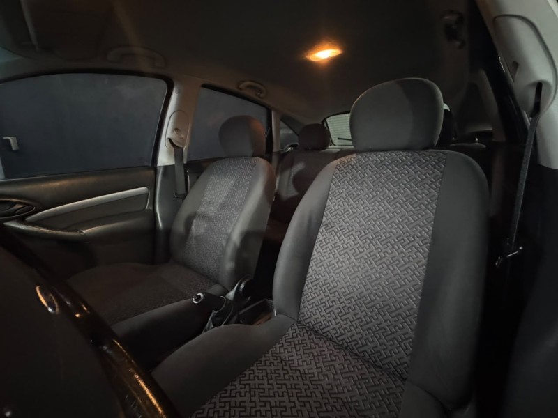 FOCUS 1.6 8V FLEX 4P MANUAL - 2009 - CAXIAS DO SUL