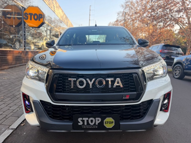 HILUX 2.8 GR-S 4X4 CD 16V TURBO INTERCOOLER DIESEL 4P AUTOMÁTICO - 2020 - DOIS IRMãOS