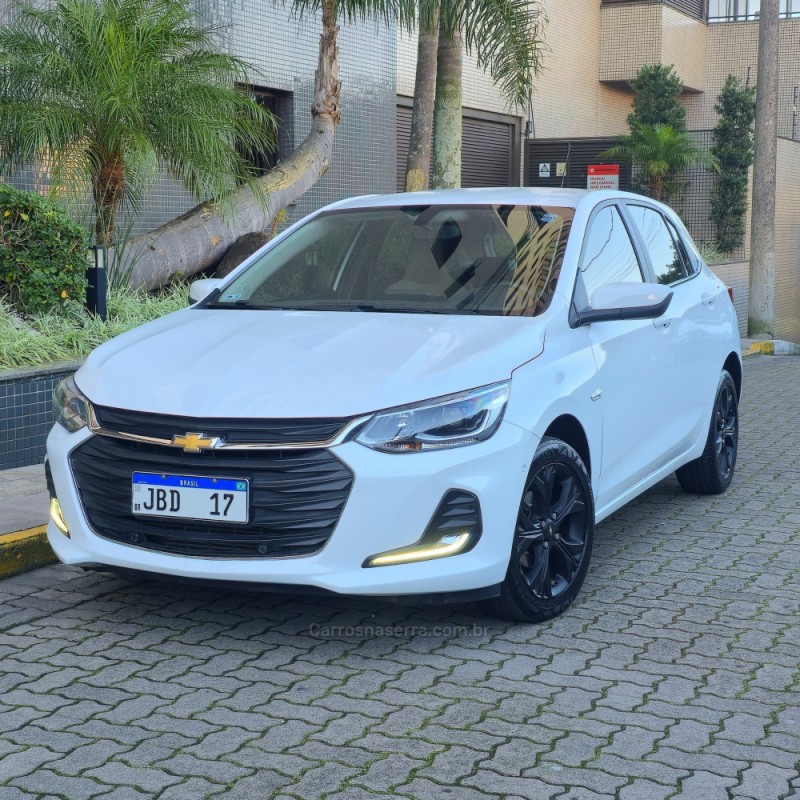 ONIX 1.0	PREMIER II PLUS 12V TURBO FLEX 4P AUTOMÁTICO - 2022 - BENTO GONçALVES