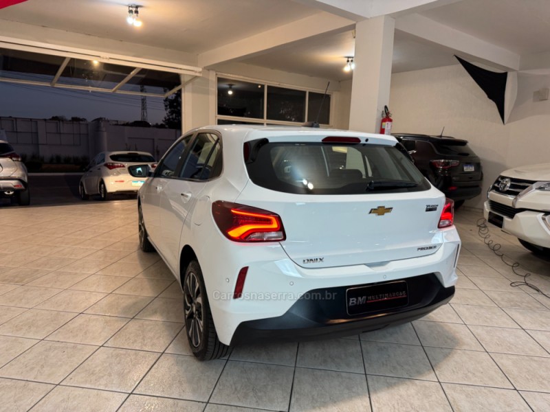 ONIX 1.0 PREMIER II 12V TURBO FLEX 4P AUTOMÁTICO - 2025 - GUAPORé