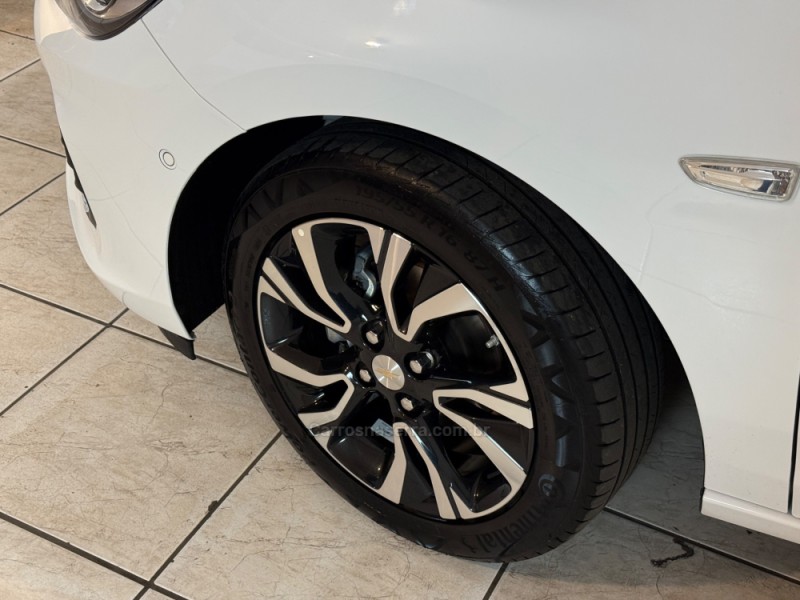 ONIX 1.0 PREMIER II 12V TURBO FLEX 4P AUTOMÁTICO - 2025 - GUAPORé