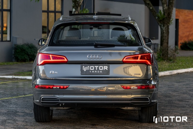 Q5 2.0 TFSI PRESTIGE PLUS 16V GASOLINA 4P S TRONIC AUTOMATIZADO - 2020 - PORTO ALEGRE