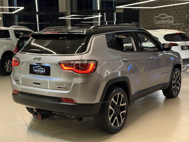 COMPASS 2.0 16V DIESEL LIMITED 4X4 AUTOMÁTICO - 2020 - CARLOS BARBOSA