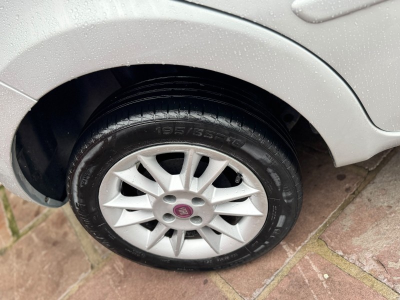 IDEA 1.4 MPI FIRE ELX 8V FLEX 4P MANUAL - 2010 - CAXIAS DO SUL