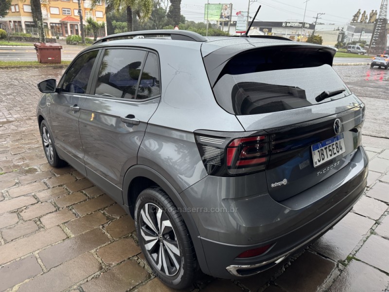 T-CROSS 1.0 COMFORTLINE TSI FLEX 4P AUTOMÁTICO - 2023 - VERANóPOLIS