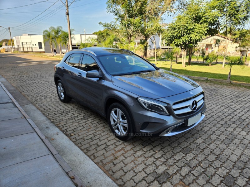 GLA 250 2.0 16V TURBO GASOLINA ENDURO 4P AUTOMÁTICO - 2016 - MONTENEGRO