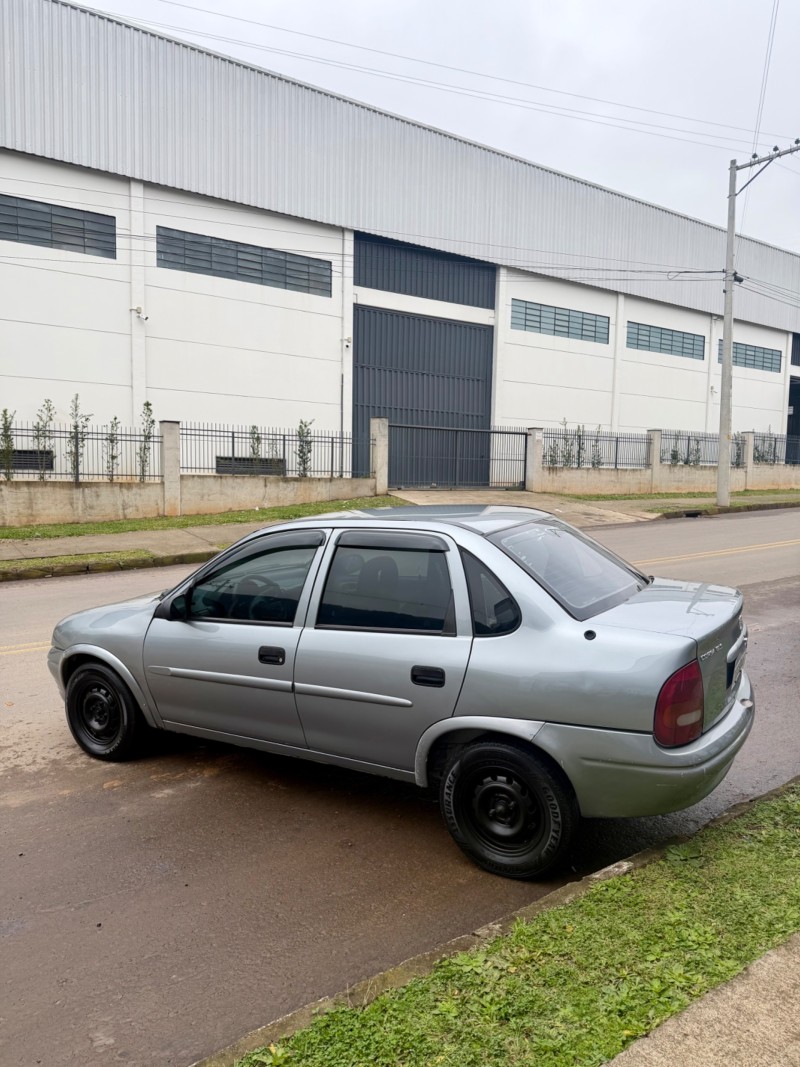 CORSA 1.6 MPFI GLS 8V GASOLINA 4P MANUAL - 1998 - CAXIAS DO SUL