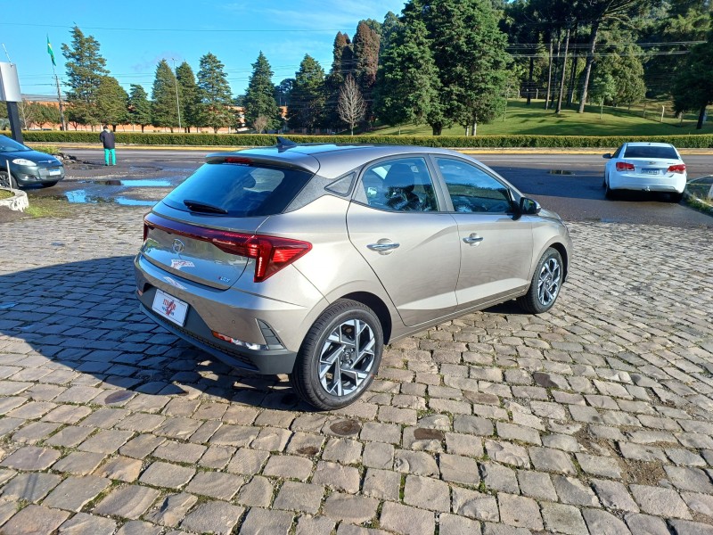 HB20 1.0 PLATINUM 12V TURBO FLEX 4P AUTOMÁTICO - 2027 - FLORES DA CUNHA