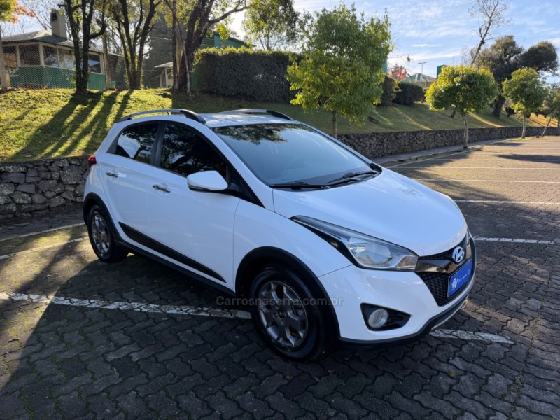 HB20X 1.6 16V PREMIUM FLEX 4P AUTOMÁTICO - 2015 - CAXIAS DO SUL