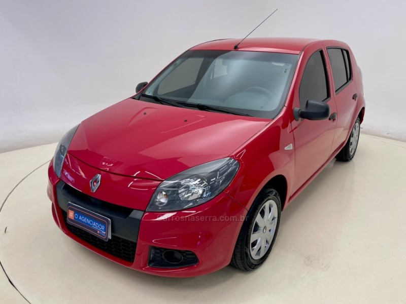sandero 1.0 authentique 16v flex 4p manual 2014 santa cruz do sul