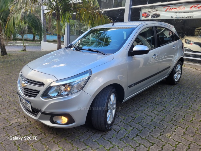 AGILE 1.4 MPFI LTZ 8V FLEX 4P MANUAL - 2014 - NOVA PRATA